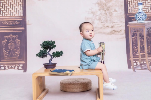 梅州可爱的企鹅宝宝